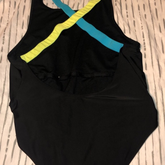 Bathing suit - Picture 2 of 2